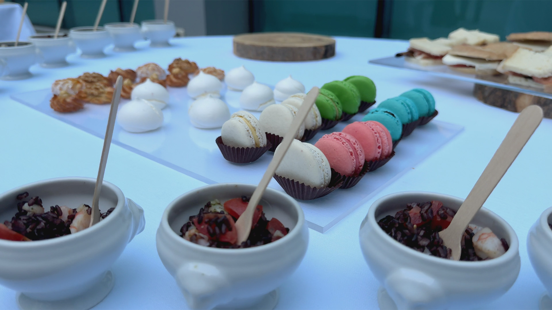 Rinfresco che ha preceduto il convegno "Giovani e impresa"